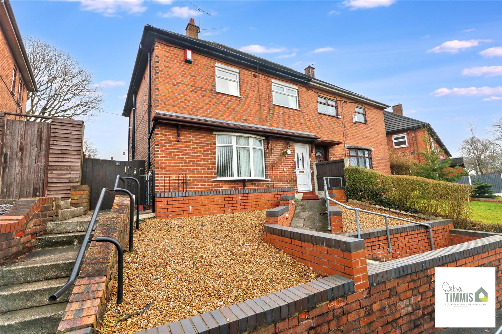 3 bed property in Latimer Way, Stoke-On-Trent